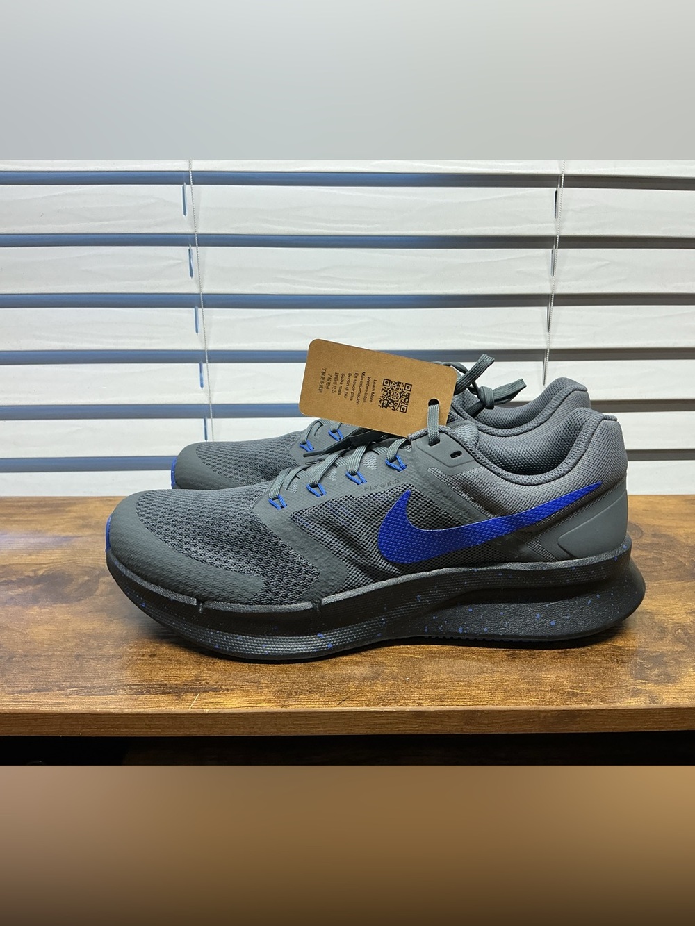 Nike Men's Athletic Running Shoes - Gray with Blue Swoosh